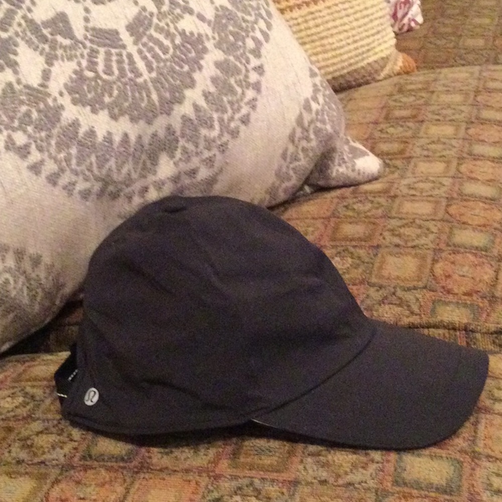 Lululemon hat